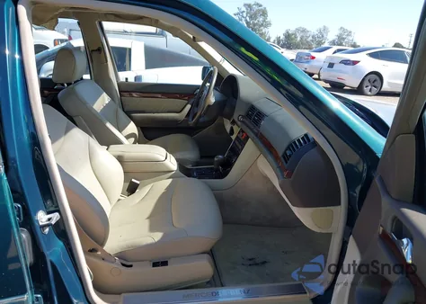 1996 Mercedes-Benz S 420 z USA, uszkodzony, nr VIN WDBGA43E2TA303224